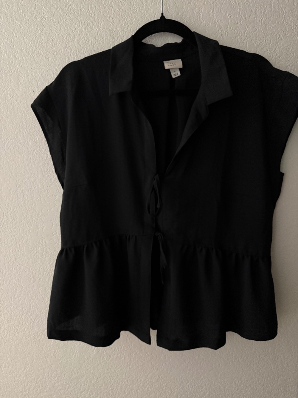 Black tie top